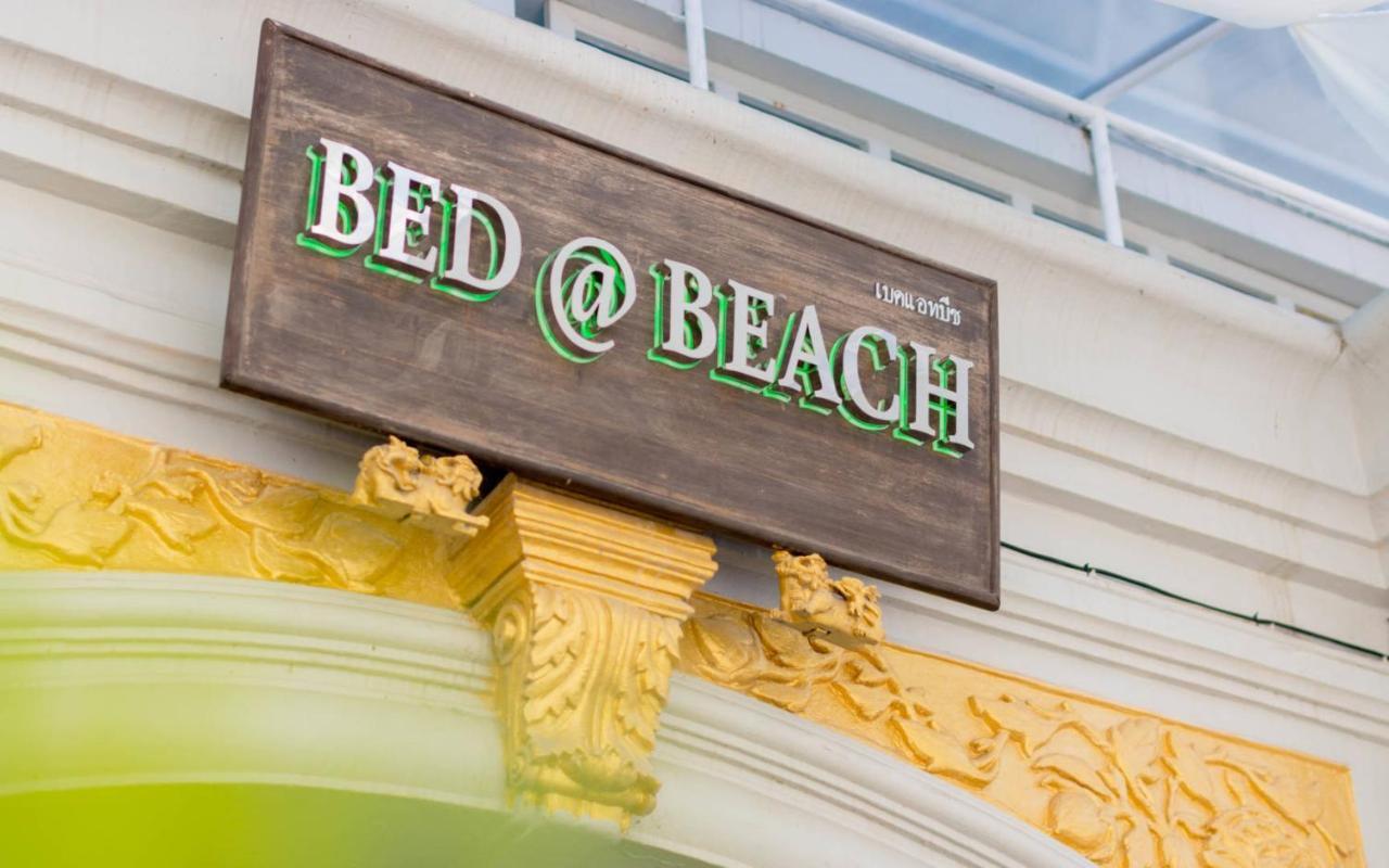 Bed At Beach Hostel Phuket Exteriör bild
